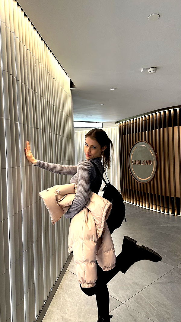 mira.0004 image ~ Altpins