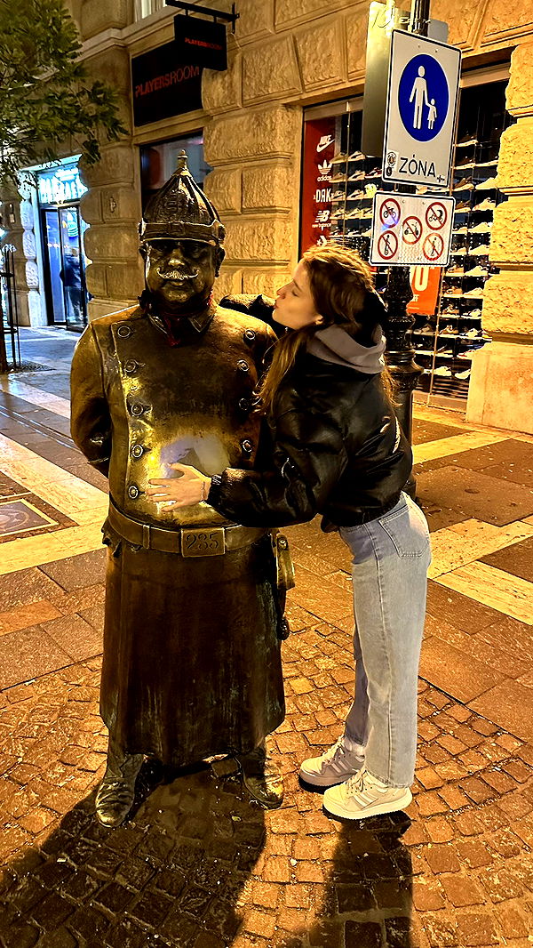 mira.0004 image ~ Altpins