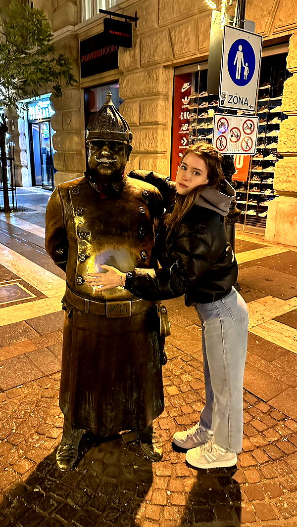 mira.0004 image ~ Altpins