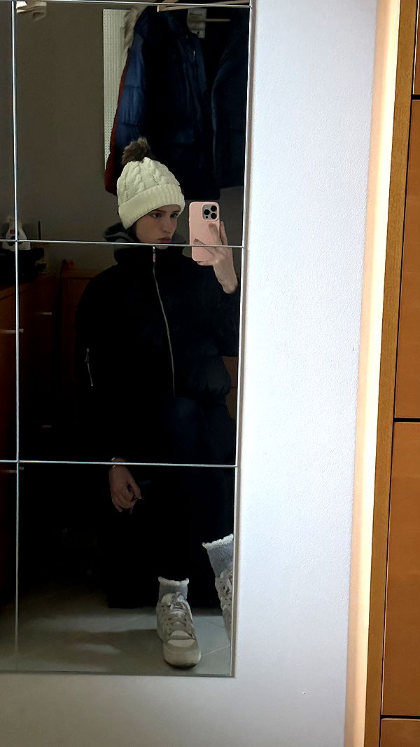 mira.0004 image ~ Altpins