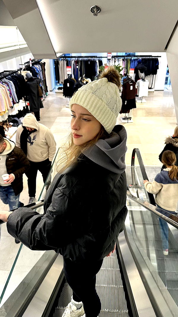 mira.0004 image ~ Altpins