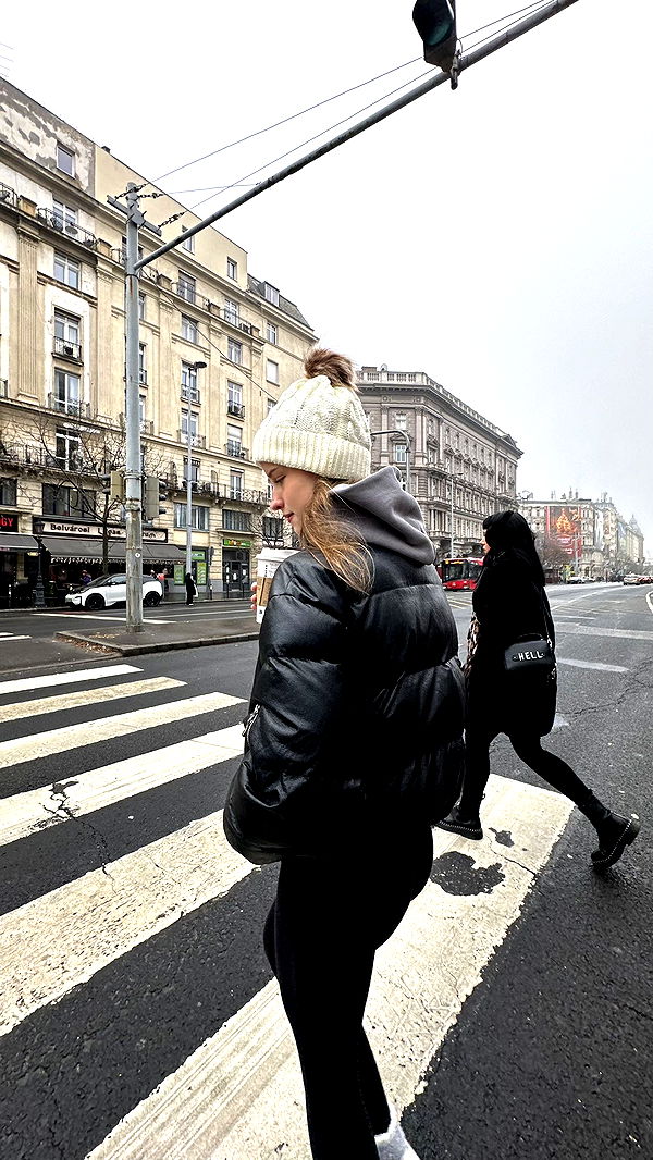 mira.0004 image ~ Altpins