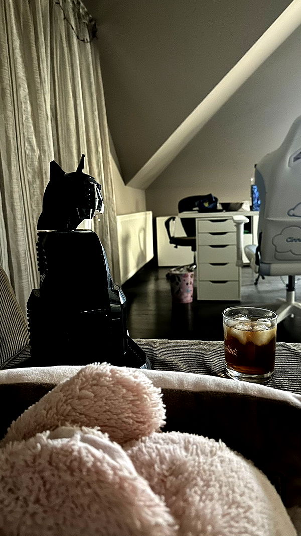 mira.0004 image ~ Altpins