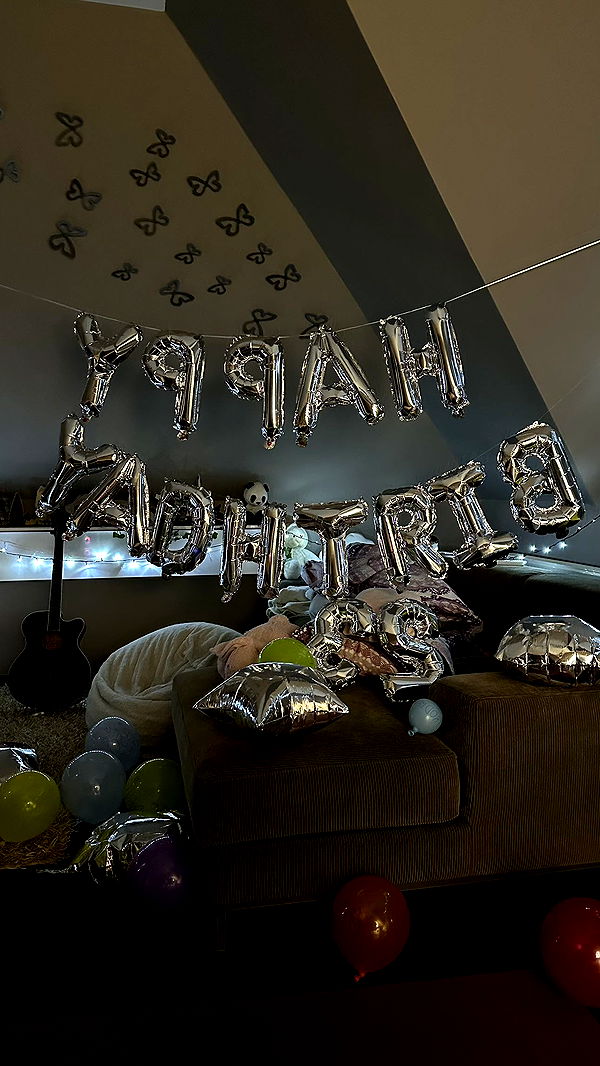 mira.0004 image ~ Altpins