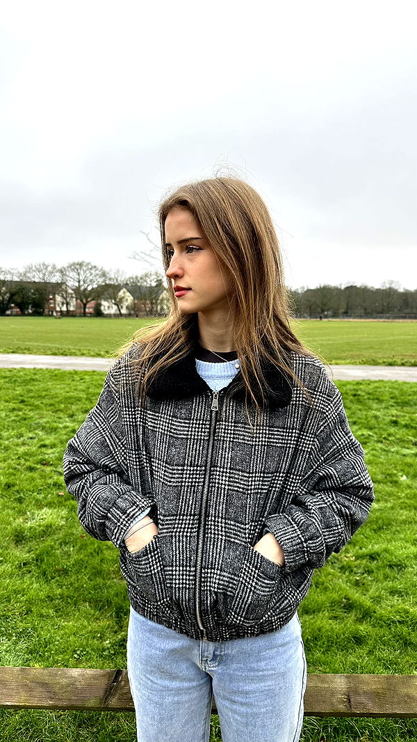 mira.0004 image ~ Altpins