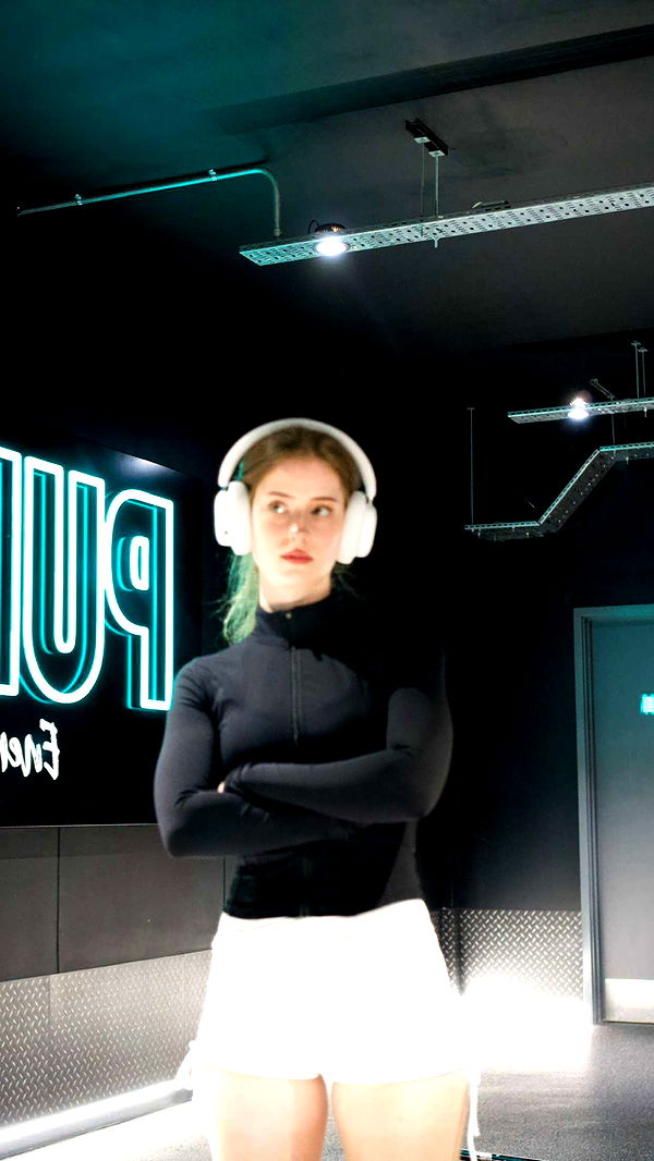 mira.0004 image ~ Altpins