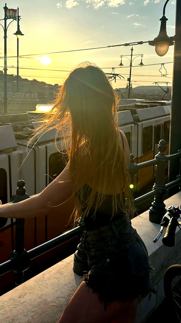 mira.0004 image ~ Altpins