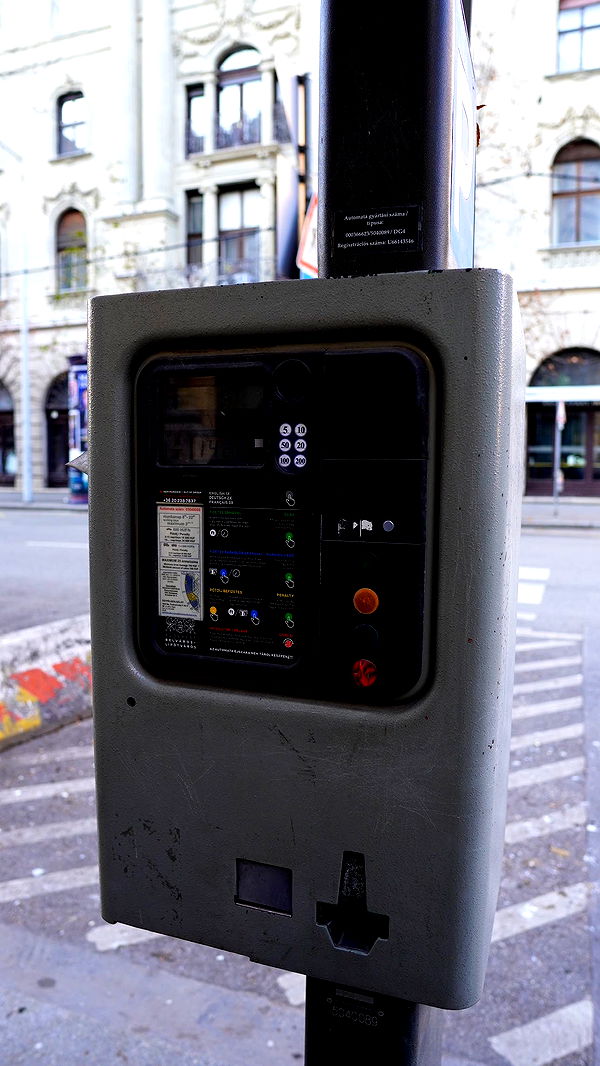 mira.0004 image ~ Altpins