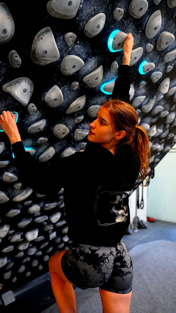 mira.0004 image ~ Altpins