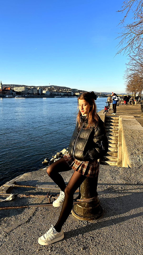 mira.0004 image ~ Altpins