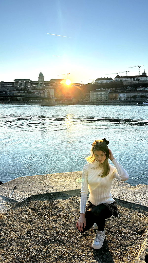 mira.0004 image ~ Altpins