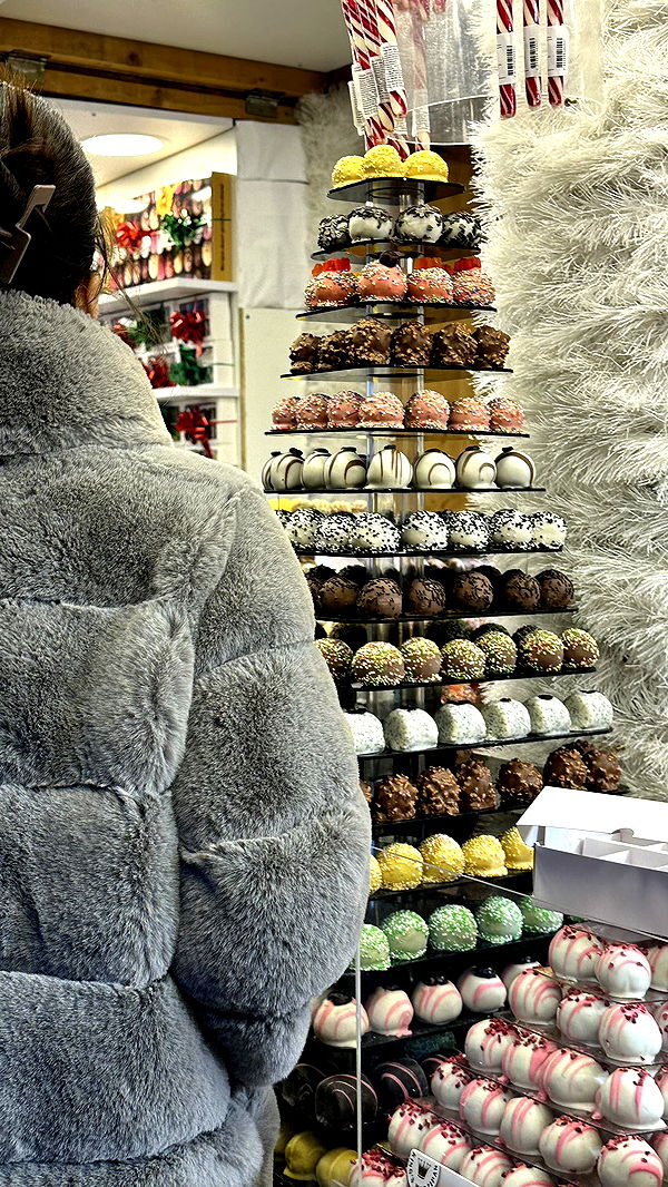 mira.0004 image ~ Altpins