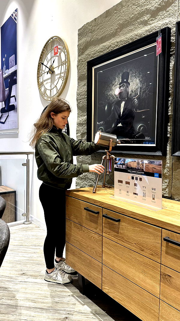 mira.0004 image ~ Altpins