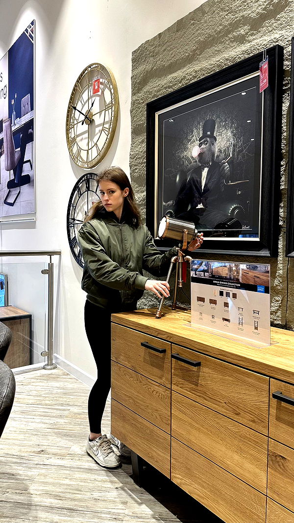 mira.0004 image ~ Altpins