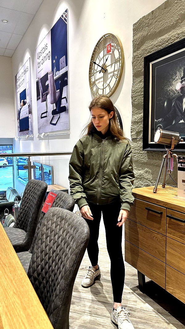 mira.0004 image ~ Altpins