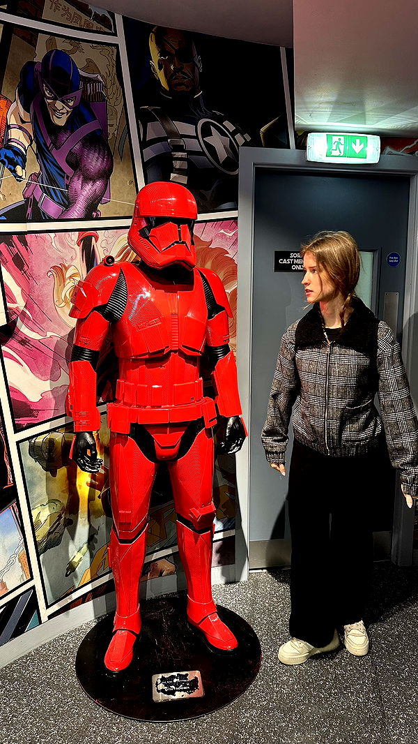 mira.0004 image ~ Altpins