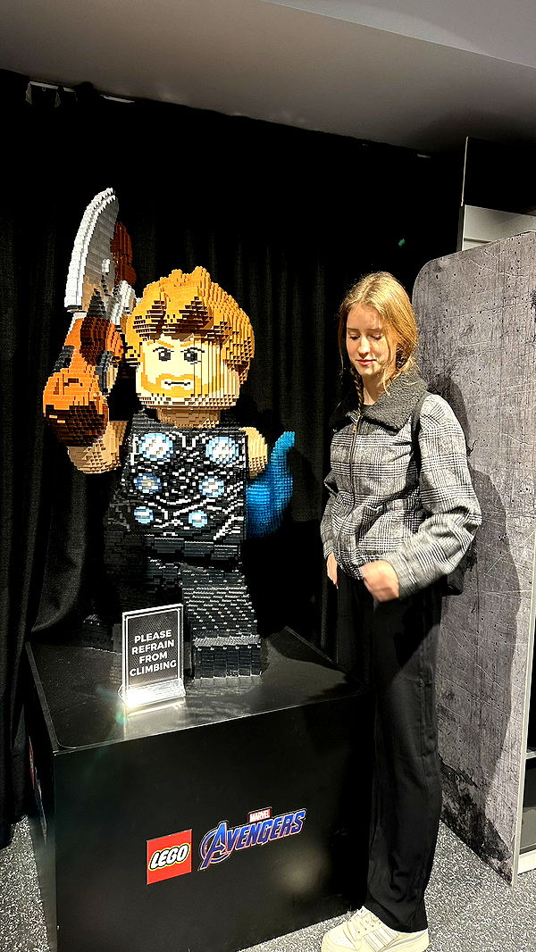 mira.0004 image ~ Altpins