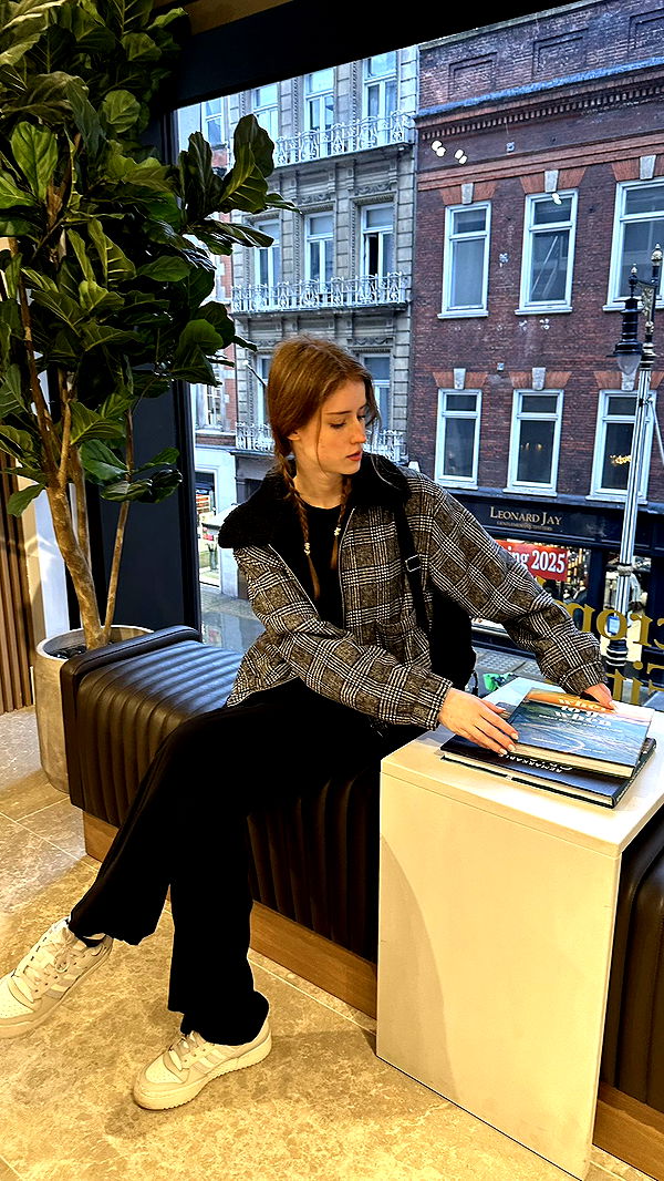 mira.0004 image ~ Altpins