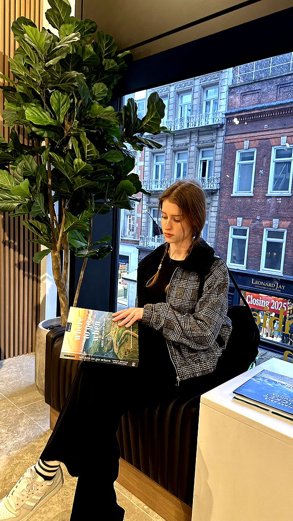 mira.0004 image ~ Altpins