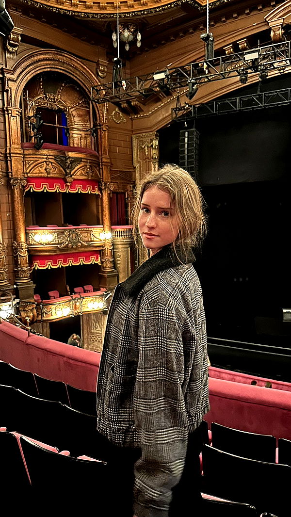 mira.0004 image ~ Altpins