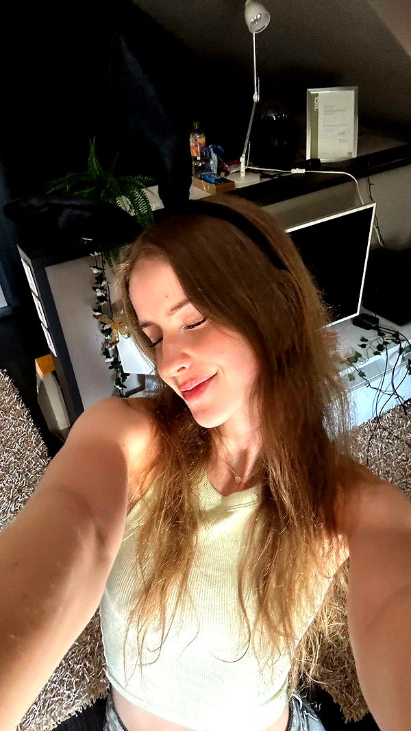 mira.0004 image ~ Altpins