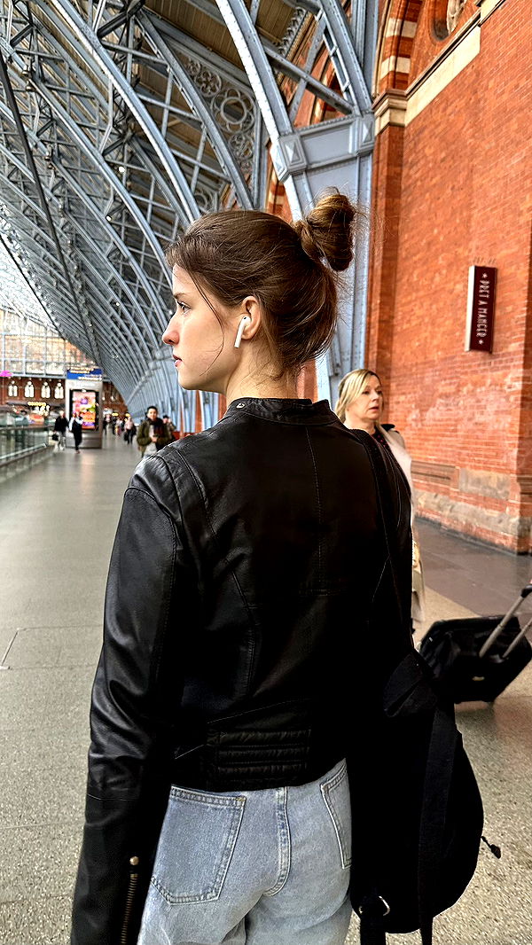 mira.0004 image ~ Altpins