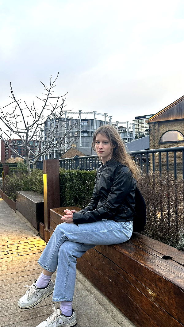 mira.0004 image ~ Altpins