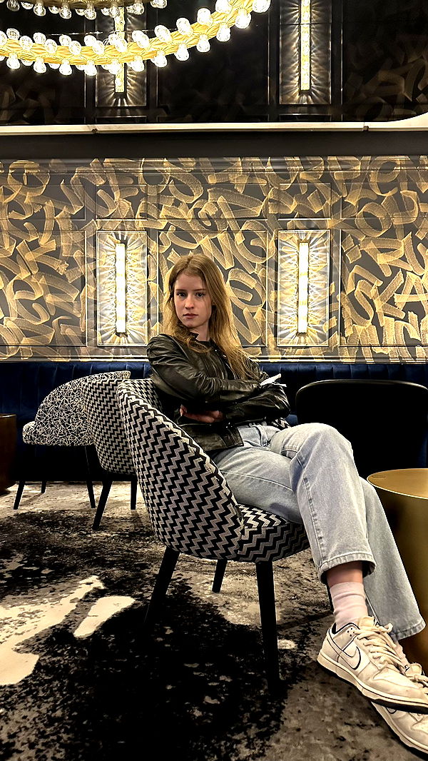 mira.0004 image ~ Altpins