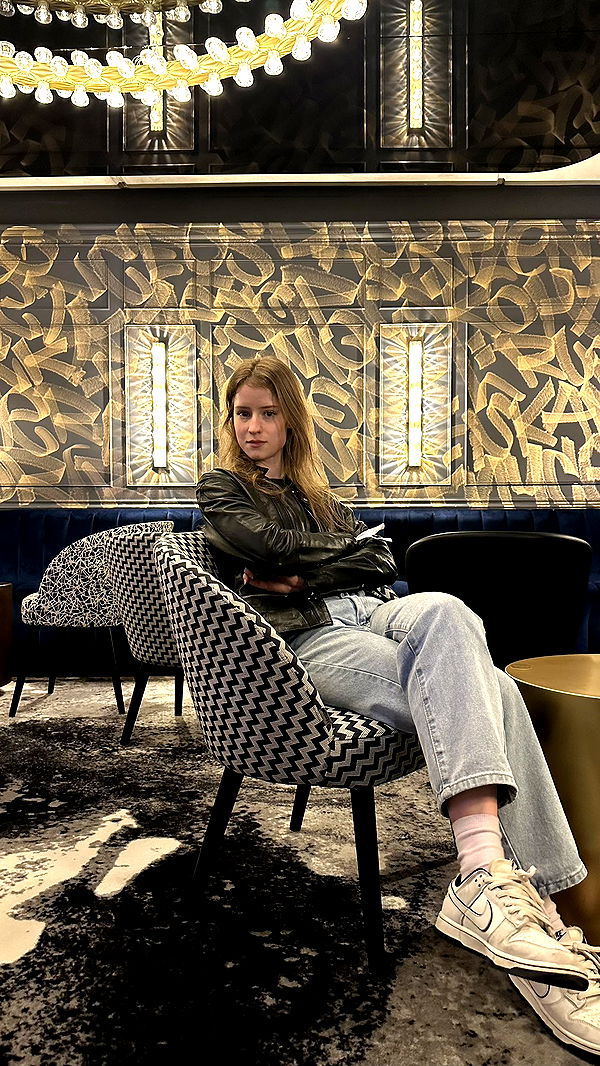 mira.0004 image ~ Altpins