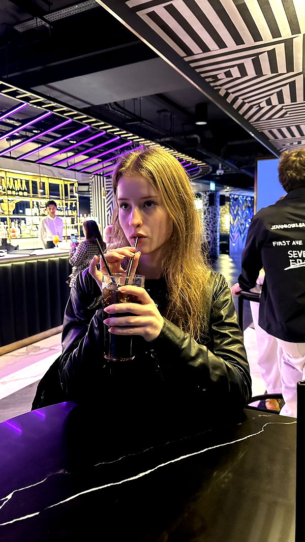 mira.0004 image ~ Altpins