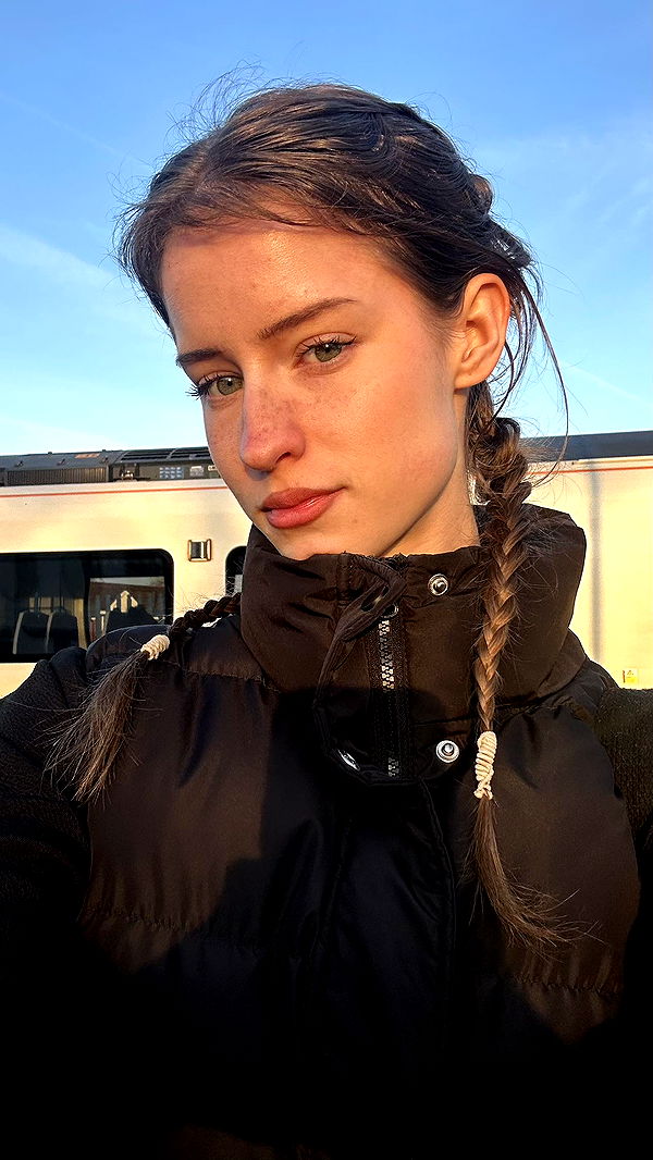 mira.0004 image ~ Altpins