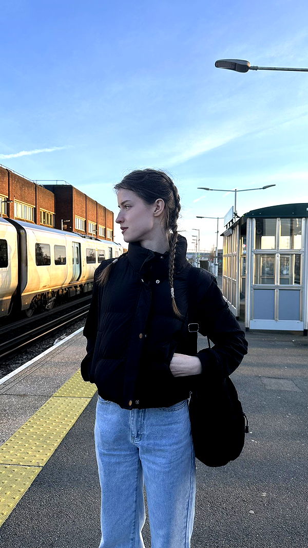 mira.0004 image ~ Altpins