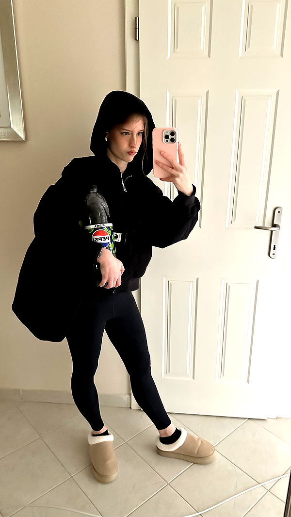 mira.0004 image ~ Altpins