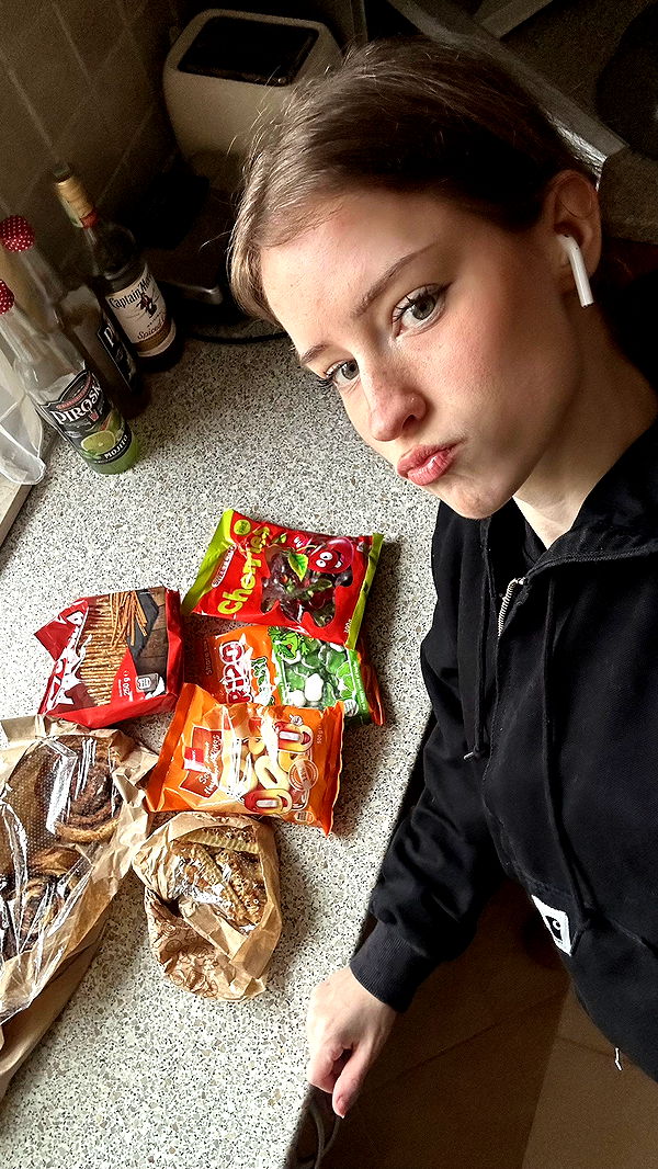 mira.0004 image ~ Altpins