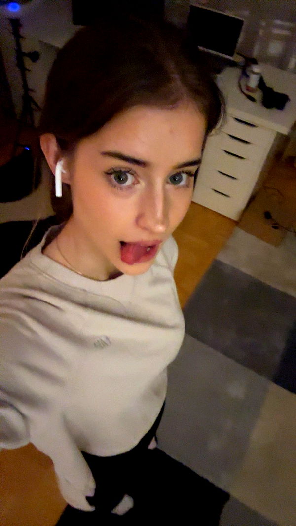 mira.0004 image ~ Altpins