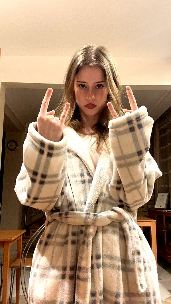 mira.0004 image ~ Altpins