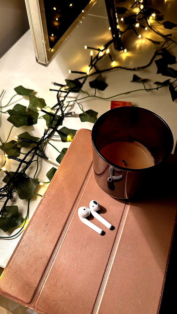 mira.0004 image ~ Altpins