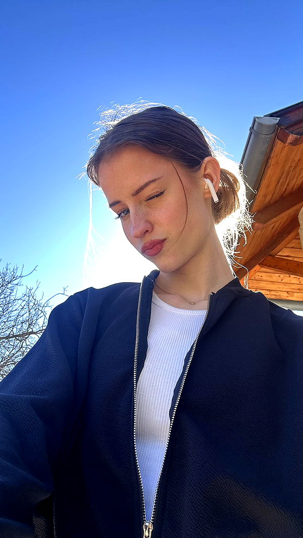 mira.0004 image ~ Altpins