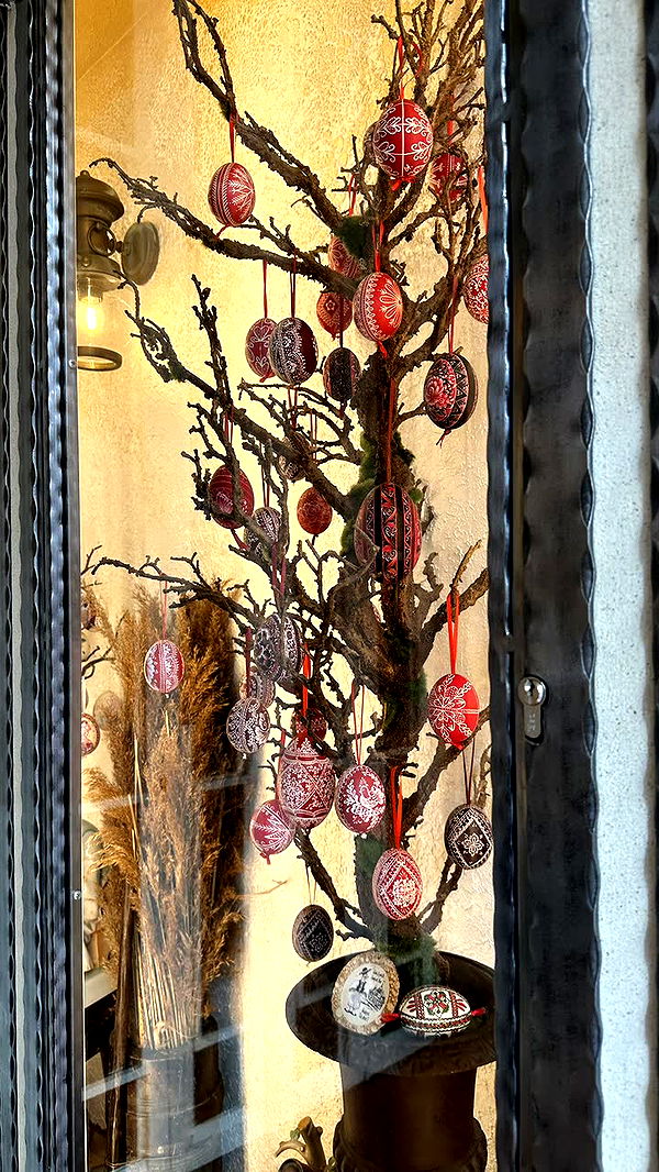 mira.0004 image ~ Altpins