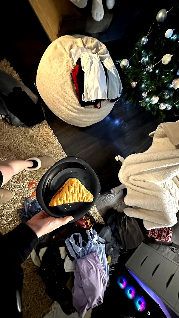 mira.0004 image ~ Altpins