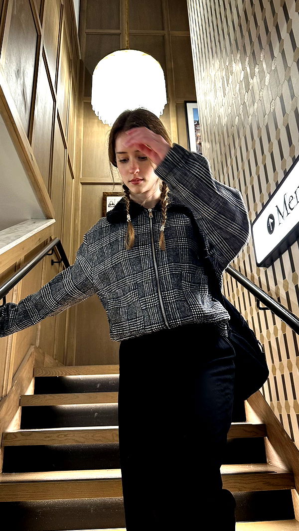 mira.0004 image ~ Altpins