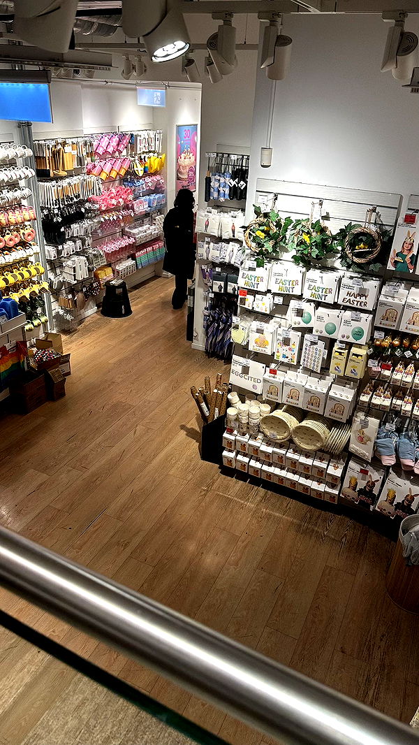 mira.0004 image ~ Altpins