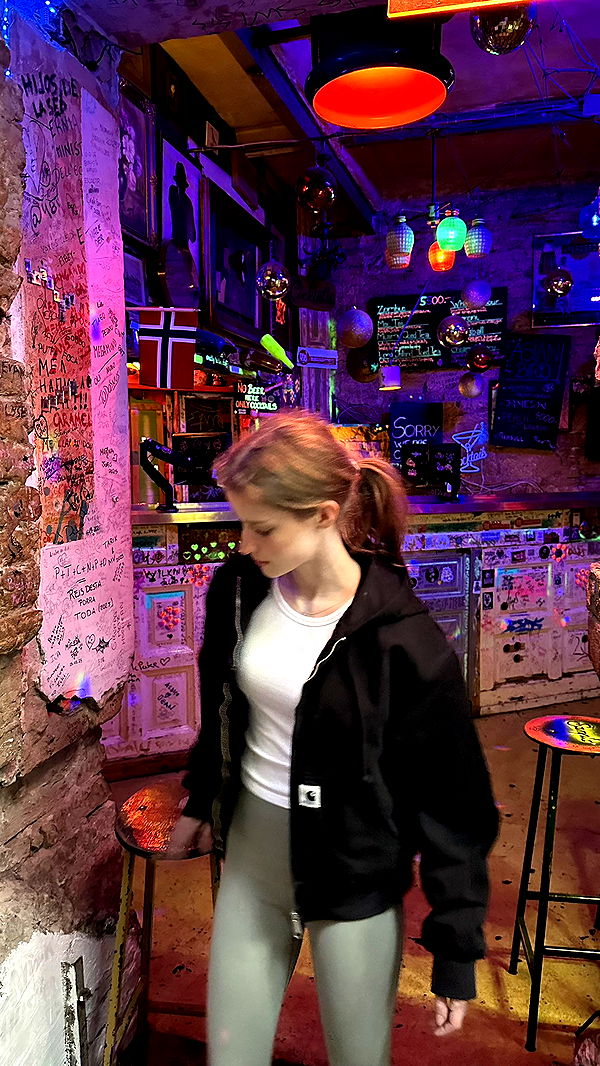 mira.0004 image ~ Altpins