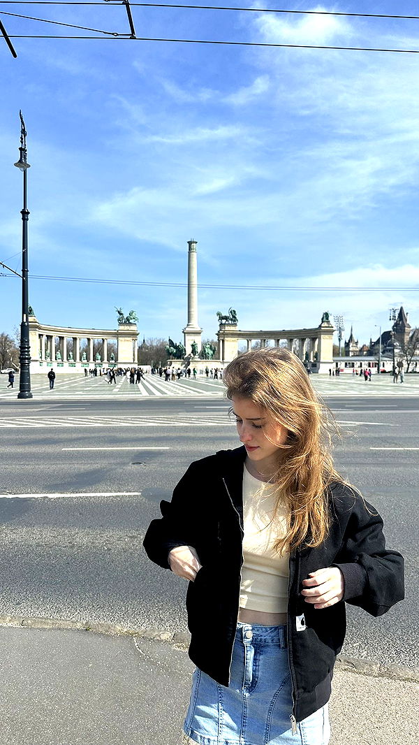 mira.0004 image ~ Altpins