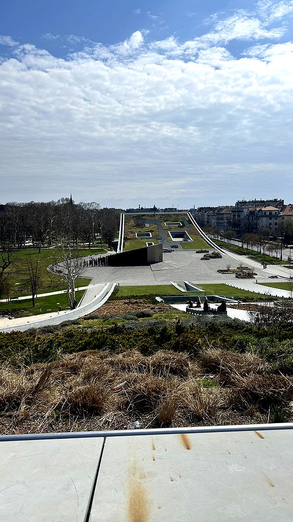 mira.0004 image ~ Altpins