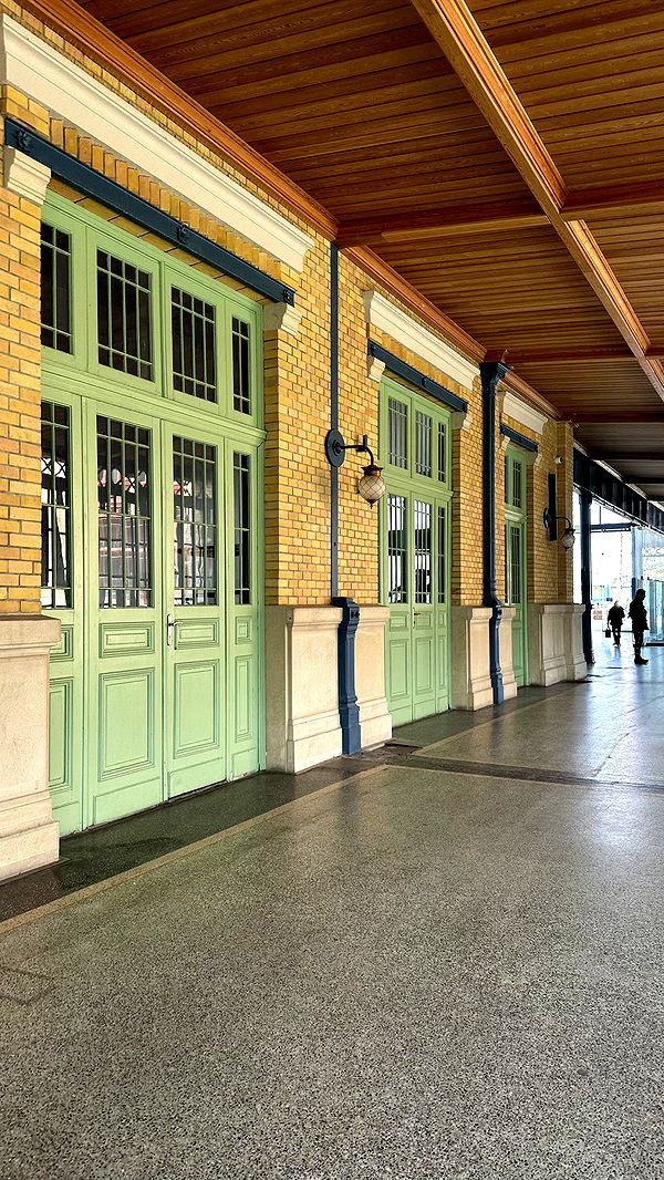 mira.0004 image ~ Altpins