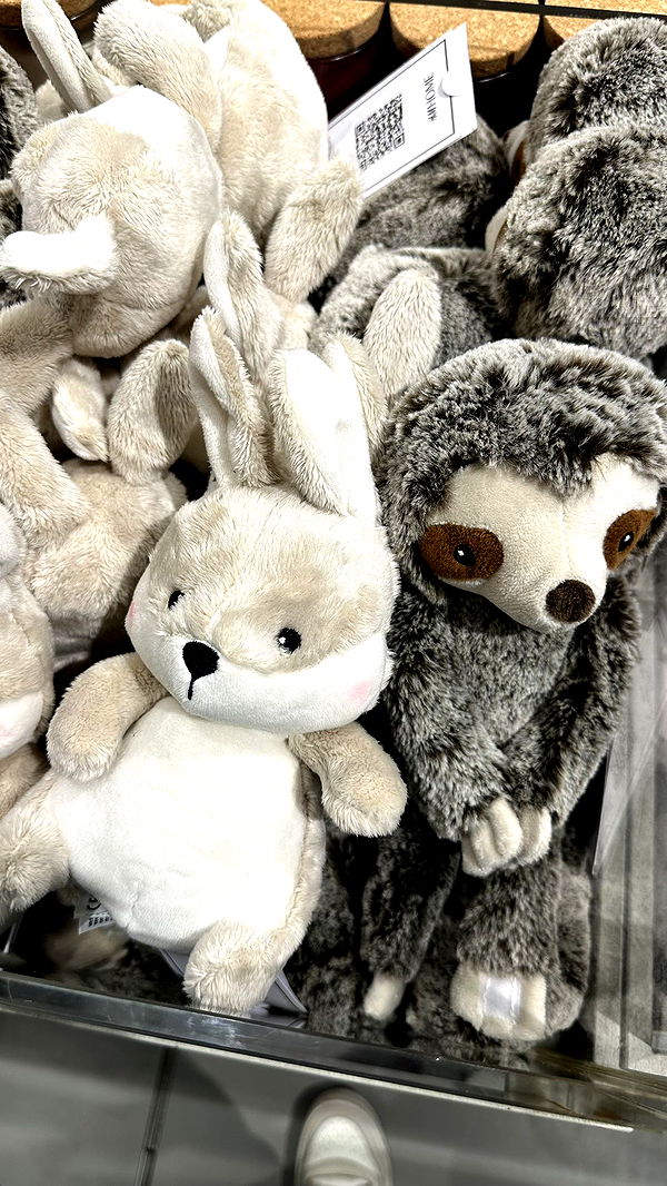 mira.0004 image ~ Altpins