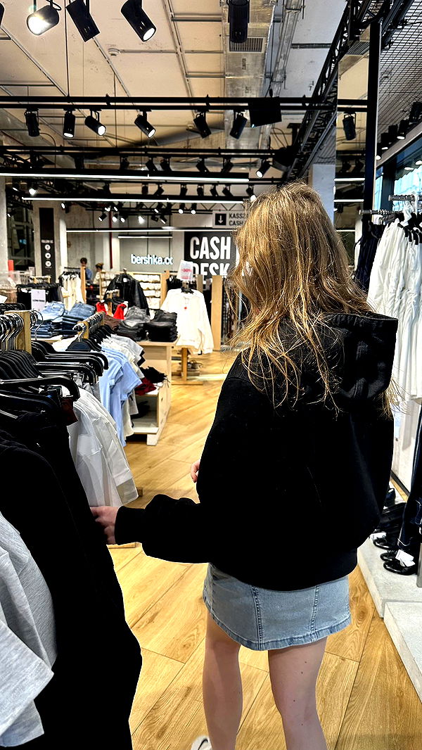 mira.0004 image ~ Altpins