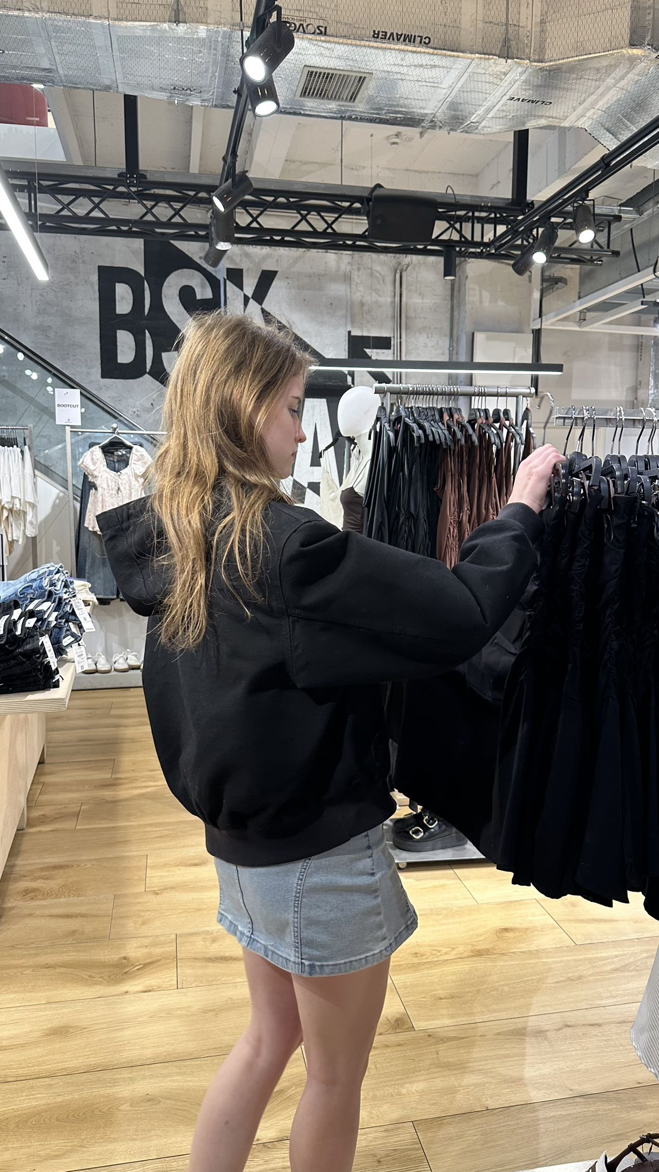 mira.0004 snapchat image archive image