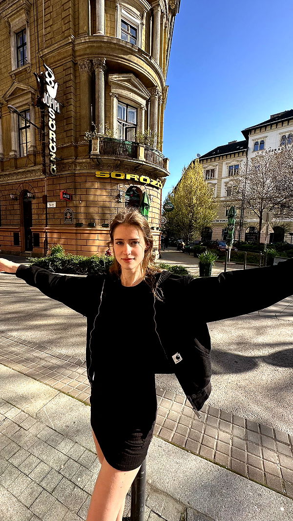 mira.0004 image ~ Altpins